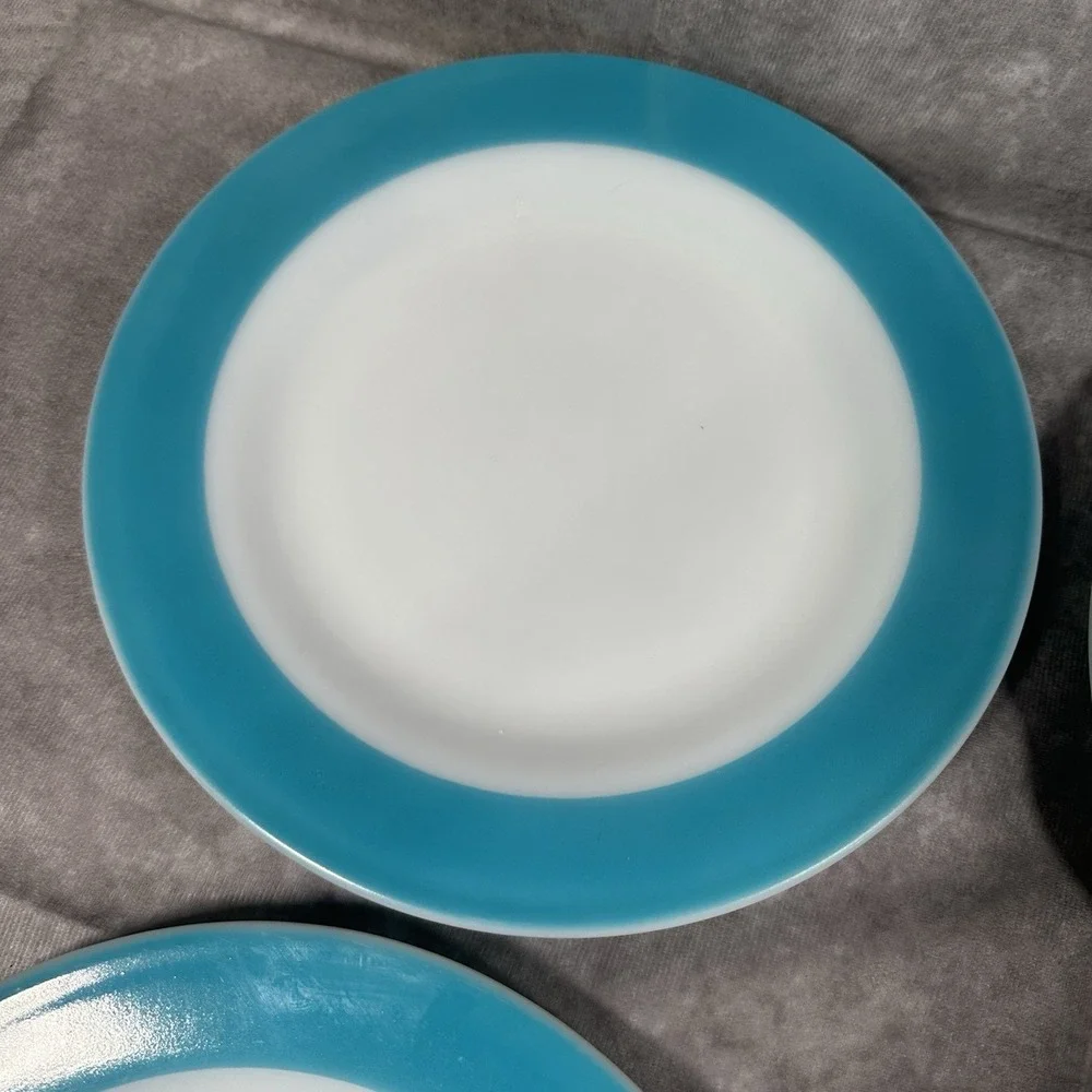 4 Pyrex Milk Glass Turquoise Aqua Wide‎ Rim Band Dinner Plates 9.75